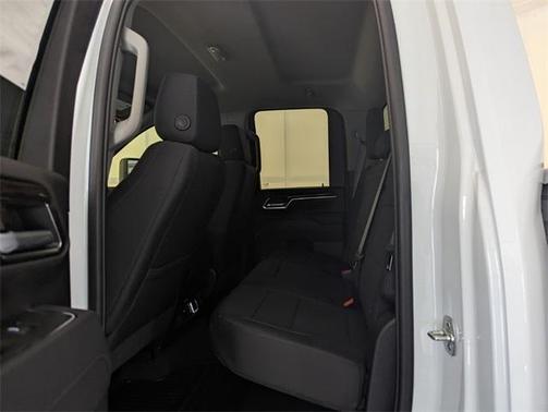 2025 GMC Sierra 2500 SLE