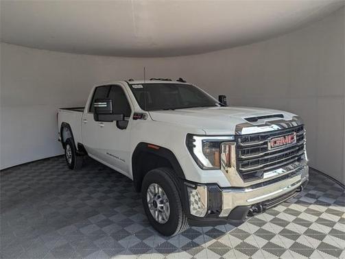 2025 GMC Sierra 2500 SLE