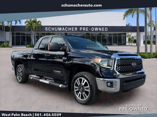Midnight Black Metallic 2020 Toyota Tundra SR5