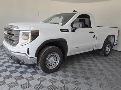 2025 GMC Sierra 1500 Pro