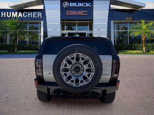 Dune 2026 GMC HUMMER EV SUV 3X