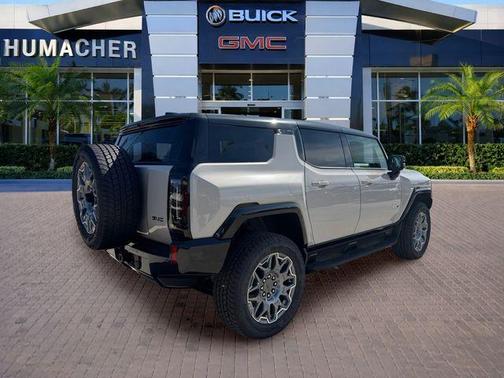 Dune 2026 GMC HUMMER EV SUV 3X