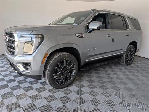 2025 GMC Yukon Elevation