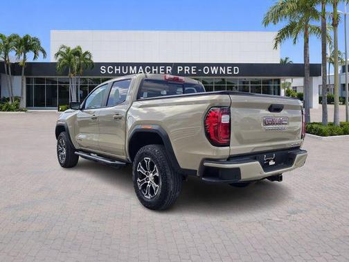 Desert Sand Metallic 2024 GMC Canyon AT4