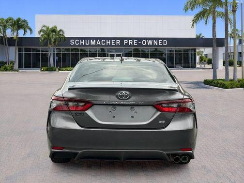 Predawn Gray Mica 2024 Toyota Camry SE