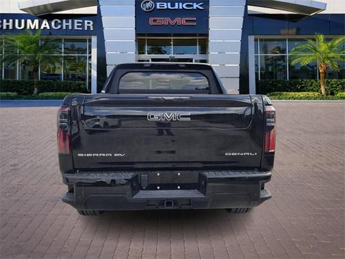 2025 GMC Sierra EV Denali