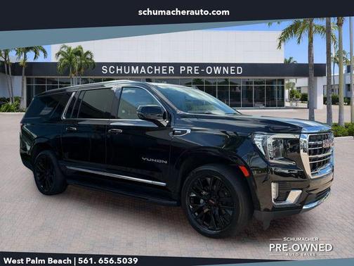 Onyx Black 2023 GMC Yukon XL SLT
