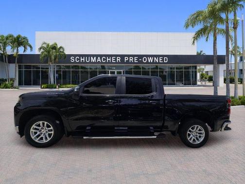Black 2019 Chevrolet Silverado 1500 LT