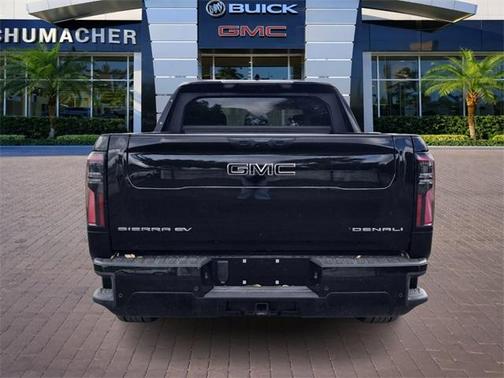 2025 GMC Sierra EV Denali