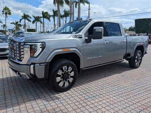 2024 GMC Sierra 2500 Denali