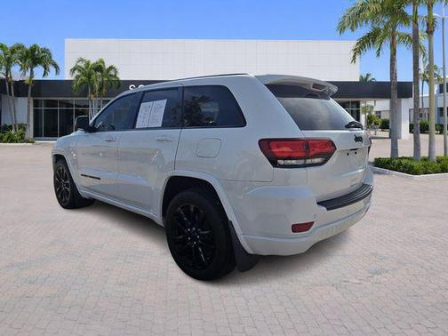2019 Jeep Grand Cherokee Altitude