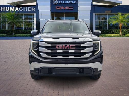 Onyx Black 2026 GMC Sierra 1500 SLE