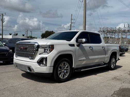 White Frost Tri-Coat 2020 GMC Sierra 1500 Denali