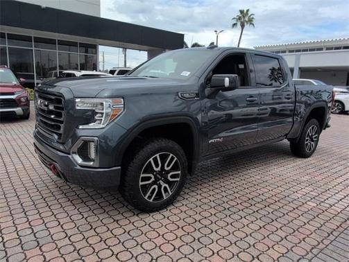 2021 GMC Sierra 1500 AT4