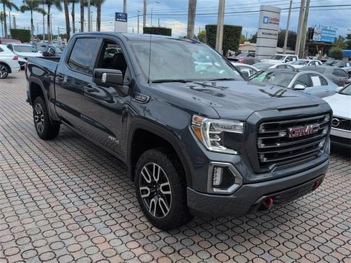 2021 GMC Sierra 1500 AT4