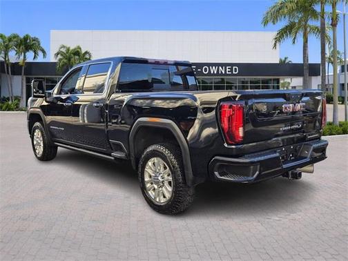 2023 GMC Sierra 2500 Denali
