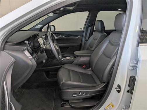 2023 Cadillac XT6 Premium Luxury FWD
