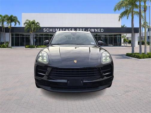 2020 Porsche Macan Base