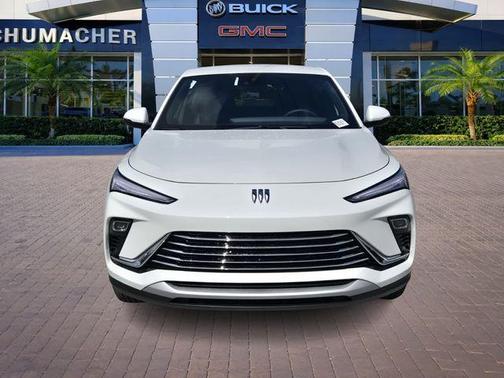 Summit White 2026 Buick Envista Preferred