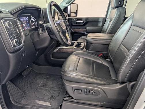2023 GMC Sierra 3500 Denali