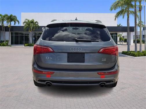 2012 Audi Q5 3.2 Prestige quattro