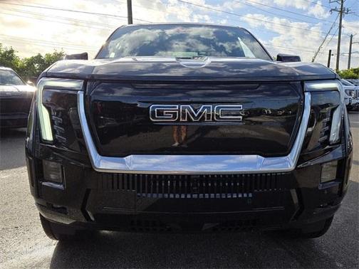 2025 GMC Sierra EV Denali