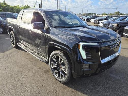 2025 GMC Sierra EV Denali