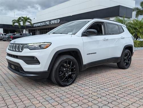 2022 Jeep Compass Latitude Lux