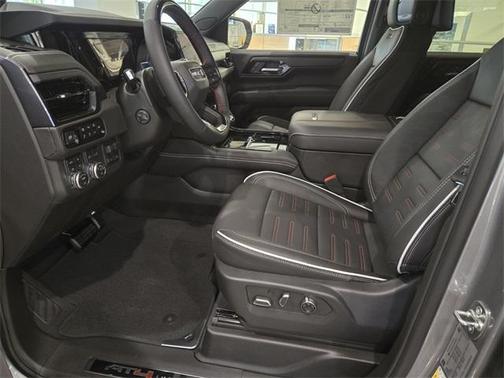 2025 GMC Yukon AT4 Ultimate