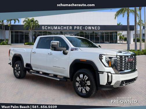 White Frost Tri-Coat 2025 GMC Sierra 2500 Denali