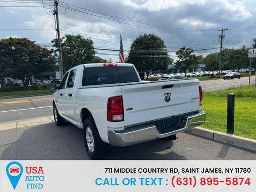 Bright White Clearcoat 2022 RAM 1500 Classic SLT