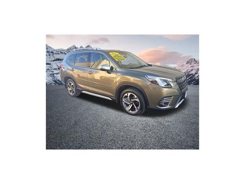 2023 Subaru Forester Touring