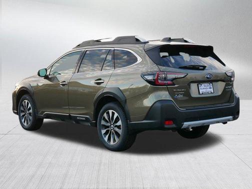 2023 Subaru Outback Touring XT