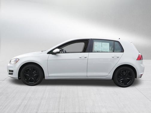 Pure White 2016 Volkswagen Golf TSI S 4-Door