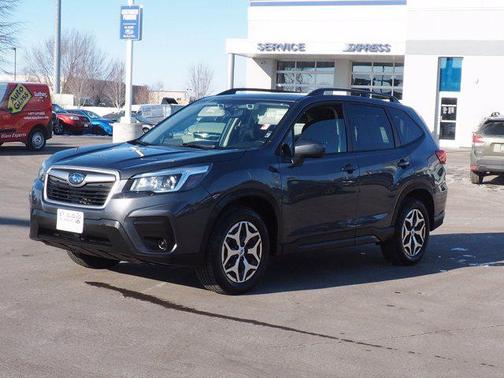 Magnetite Gray Metallic 2020 Subaru Forester Premium