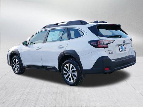 2025 Subaru Outback Base