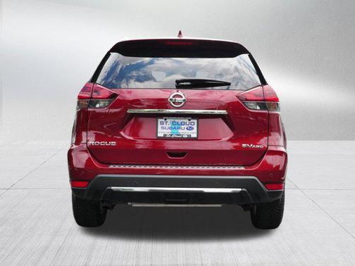 2020 Nissan Rogue SV