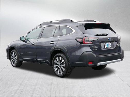 2024 Subaru Outback Touring