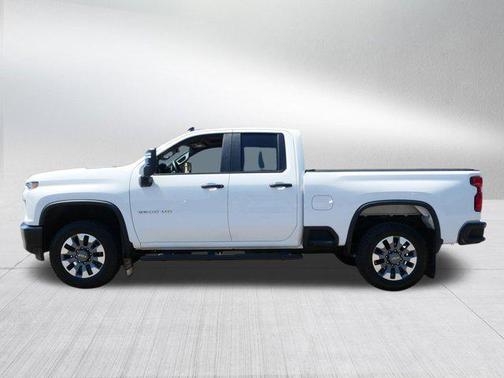 2022 Chevrolet Silverado 2500 Custom
