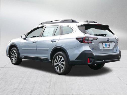 2022 Subaru Outback Base