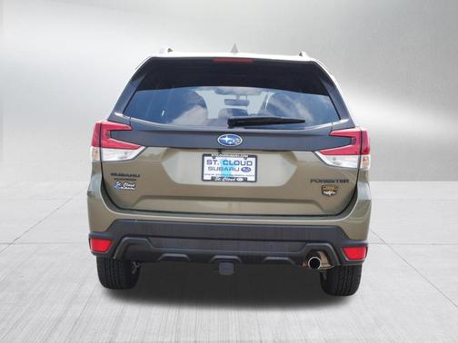 Autumn Green Metallic 2022 Subaru Forester Wilderness