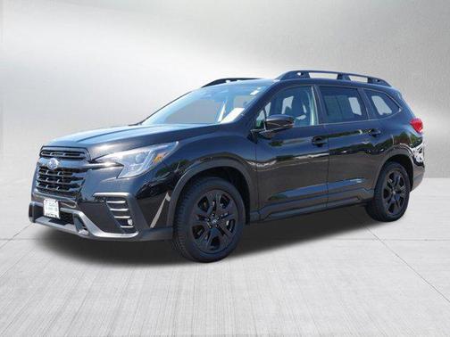 Crystal Black Silica 2024 Subaru Ascent Onyx Edition 7-Passenger