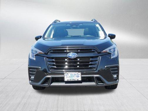 Crystal Black Silica 2024 Subaru Ascent Onyx Edition 7-Passenger