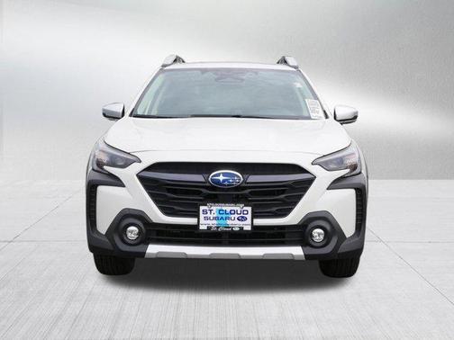 Crystal White Pearl 2025 Subaru Outback Touring