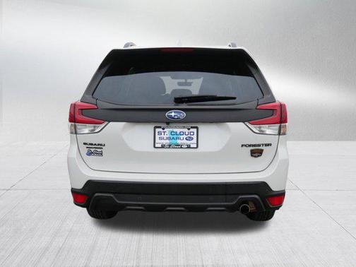 Crystal White Pearl 2023 Subaru Forester Wilderness