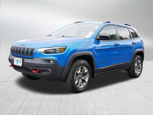 Hydro Blue Pearlcoat 2019 Jeep Cherokee Trailhawk