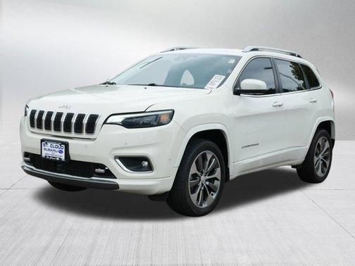 2019 Jeep Cherokee Overland