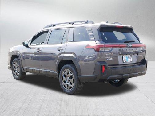 Magnetite Gray Metallic 2026 Subaru Outback Premium