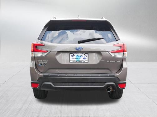 Brilliant Bronze Metallic 2022 Subaru Forester Limited
