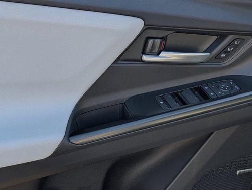 2026 Subaru Solterra Limited